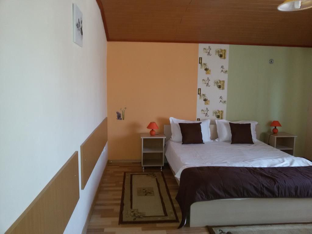 City Comfort Villa Бухарест Экстерьер фото