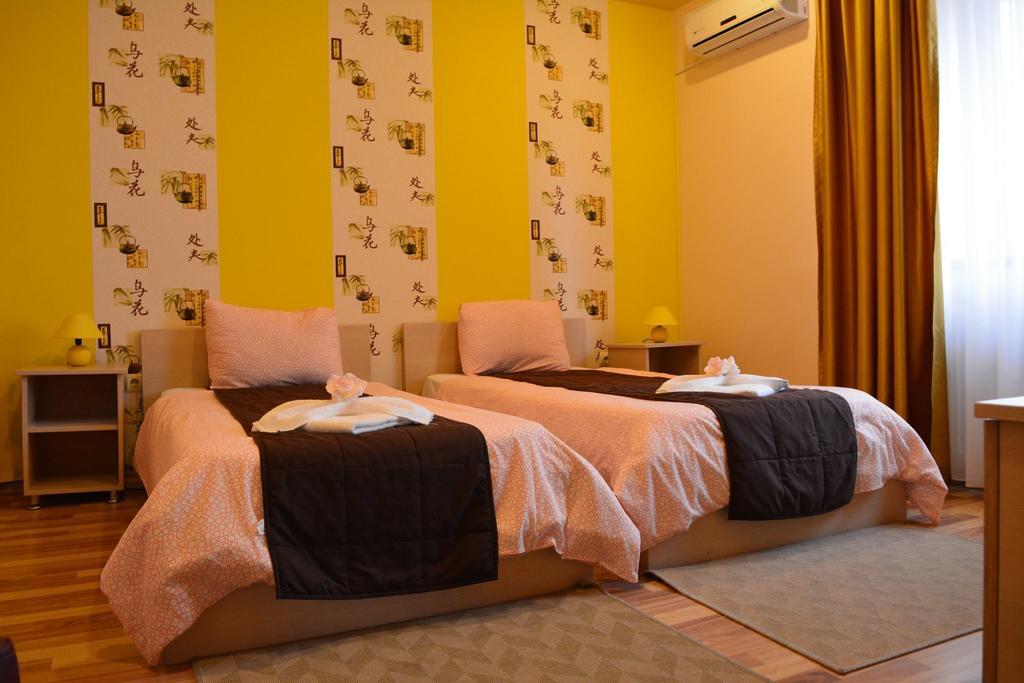 City Comfort Villa Бухарест Экстерьер фото