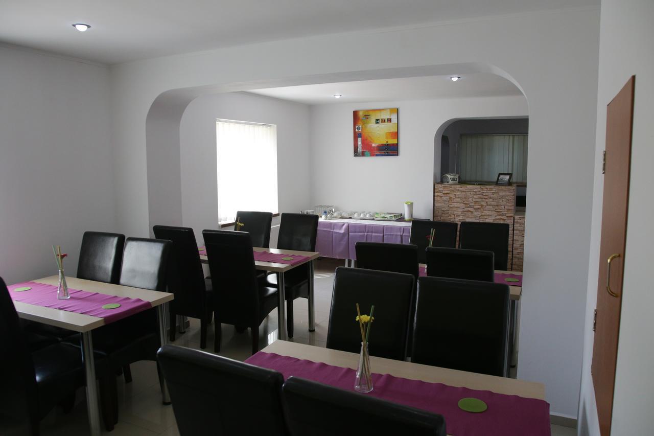 City Comfort Villa Бухарест Экстерьер фото